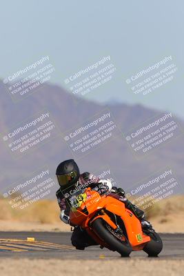 media/Mar-22-2025-CVMA (Sat) [[462c0ffedb]]/Race 13-Amateur Supersport Middleweight/